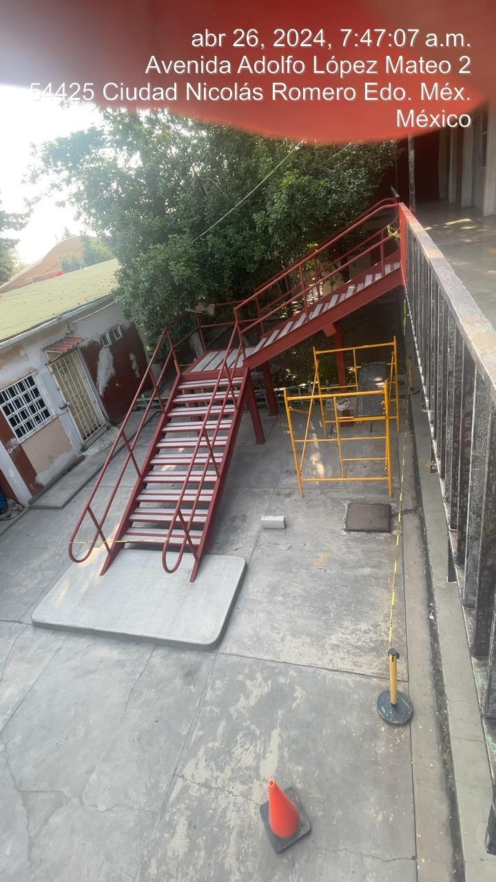 Mezzanine metálico