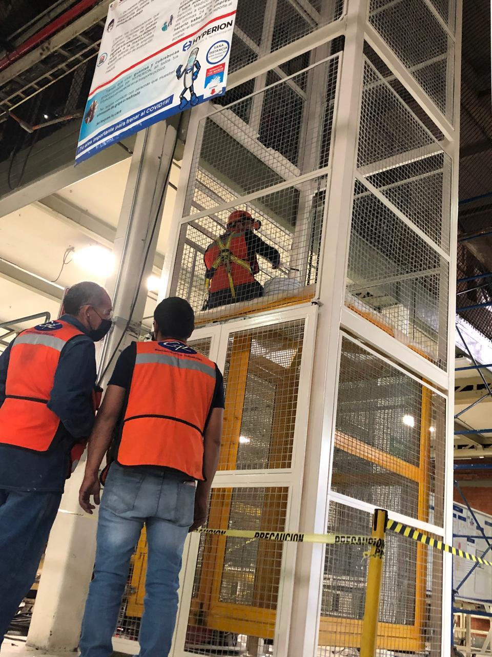 Tubería aérea instalada