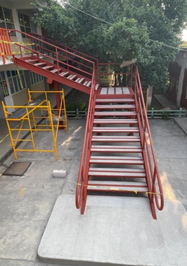 Estructura metálica tipo mezzanine en planta