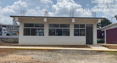 Estructura y adecuación de aulas en planta